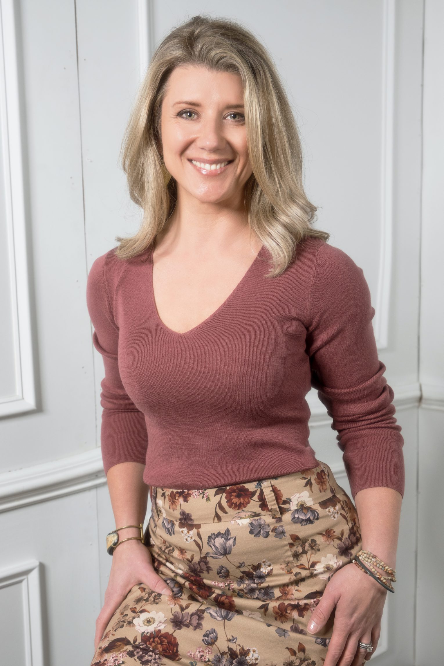 Laura Sullivan Ford - dn9v8gc